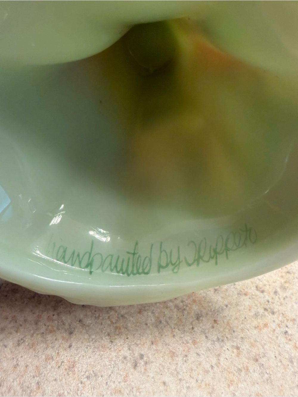 VTG Mosser jadeite green satin glass Bridesmaid figurine - Picture 7 of 8
